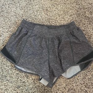 GREY HOTTY HOT SHORTS